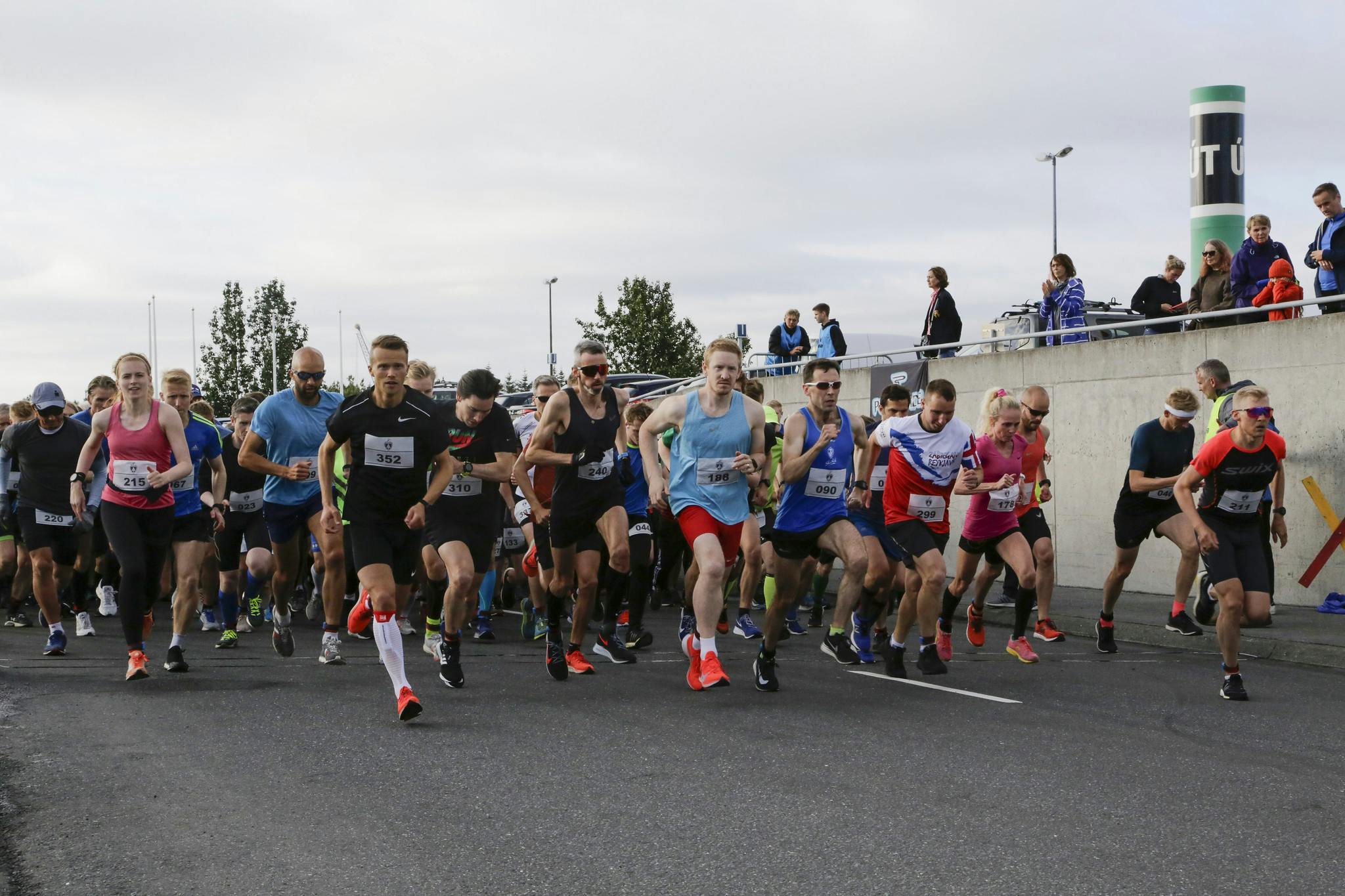 Frá ræsingu í Ármannshlaupinu 2019