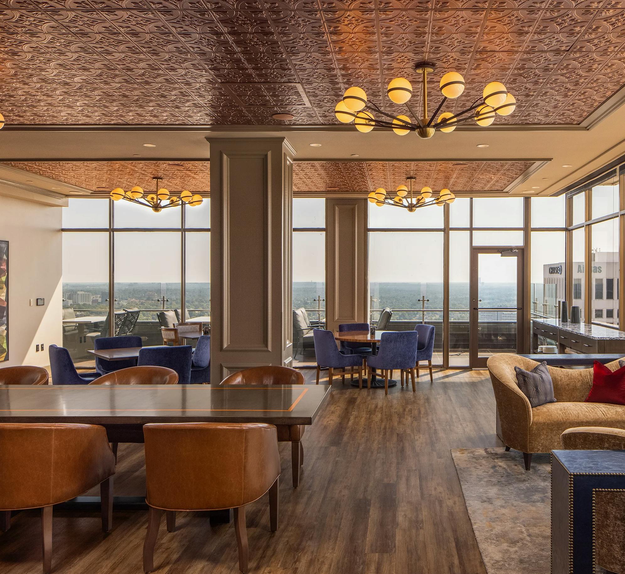 Summit Club - Private Member's Club - Floor 31 - Tulsa, OK