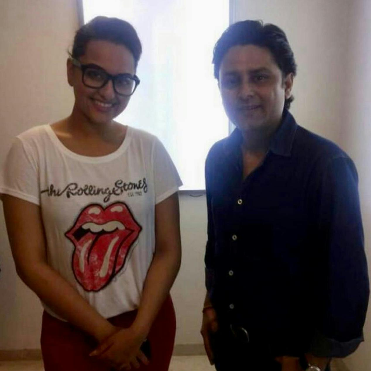 Sonakshi Sinha with Celebrity Astrologer Dr. Sundeep Kochar.