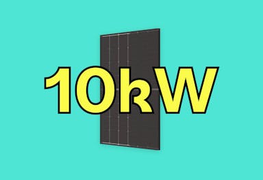 '10kW' in yellow, outlined in black, over an image of a black solar panel, against an aquamarine background