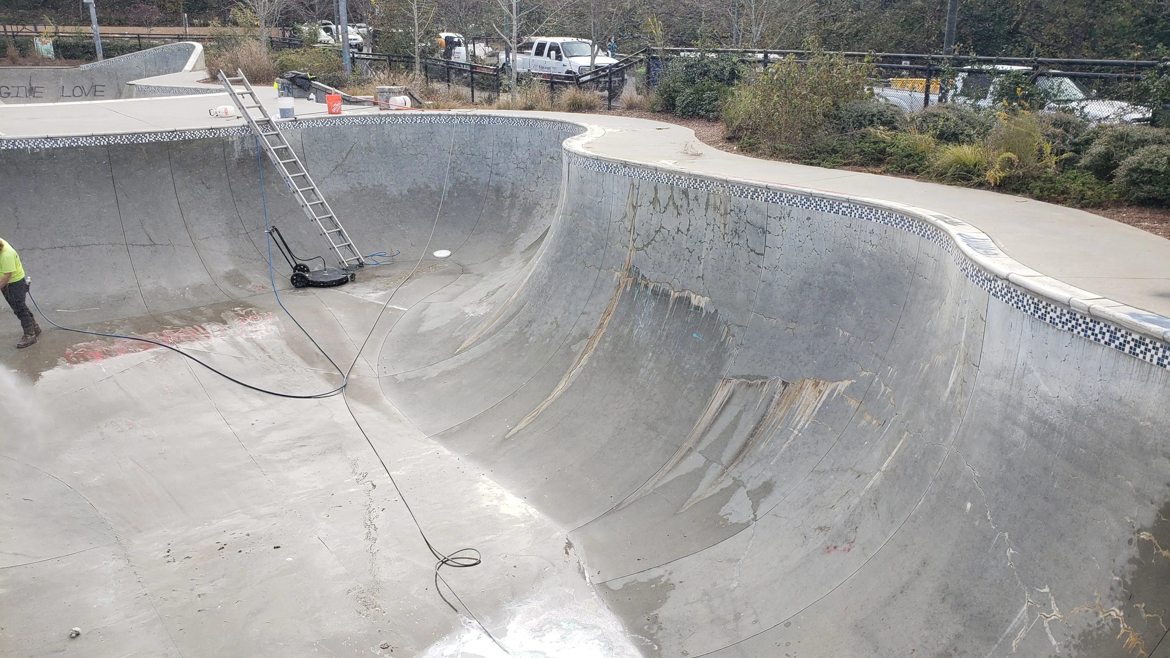 Medical pressure washing