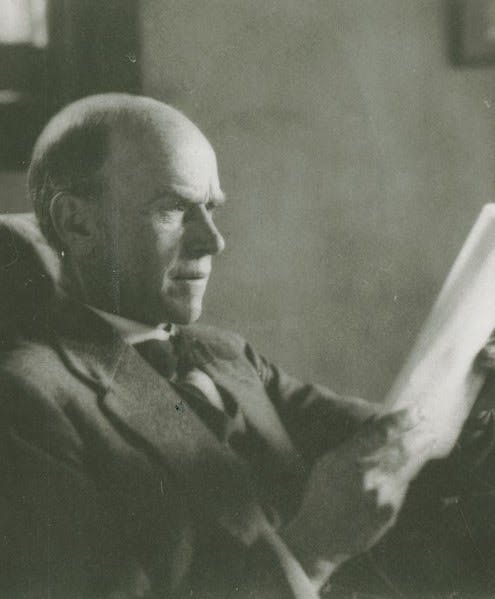 Le sociologue et psychologue australien Elton Mayo (1880 - 1949), considéré comme l'un des pères fondateurs scientifiques du management des Ressources Humaines et de la QVT.