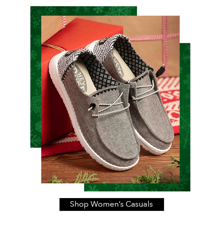 Louis Vuitton Trainers Sneakers Men and Women, Women's Fashion, Footwear,  Sneakers on Carousell