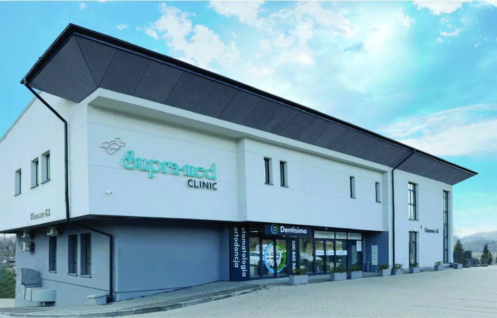 Budynek Centrum Medycznego Supra-Med przy ulicy Filarowej 63