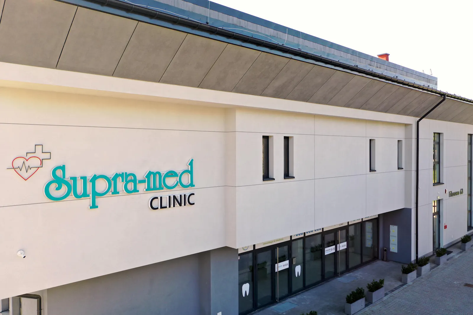 Wnętrze Centrum Medycznego Supra-Med — galeria 1