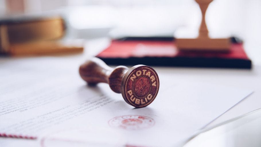 How to Become an Oklahoma Notary Public