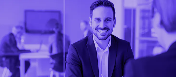 Consultando sobre los seguros - Sur One