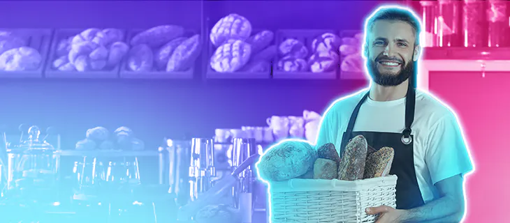 Emprendedor vendiendo productos, asegurando su negocio ante la incertidumbre económica. - Sur One