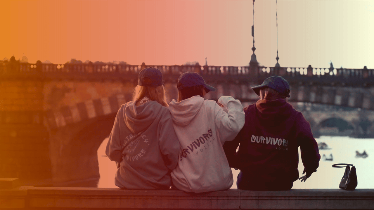 Survivors disfrutando atardecer en Budapest, momentos únicos del interrail