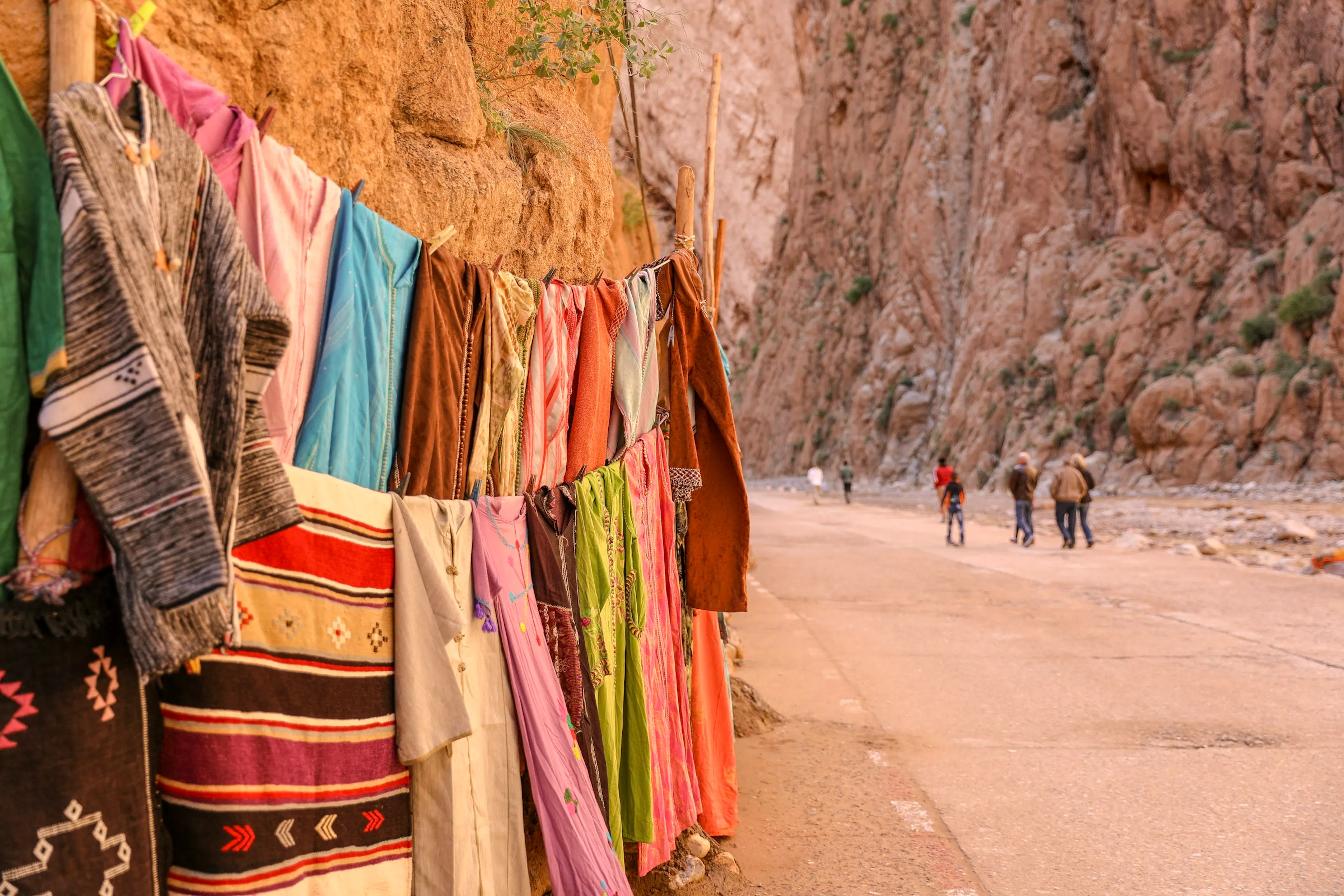 Paredes de roca de las gargantas del Todra, en el sur de Marruecos