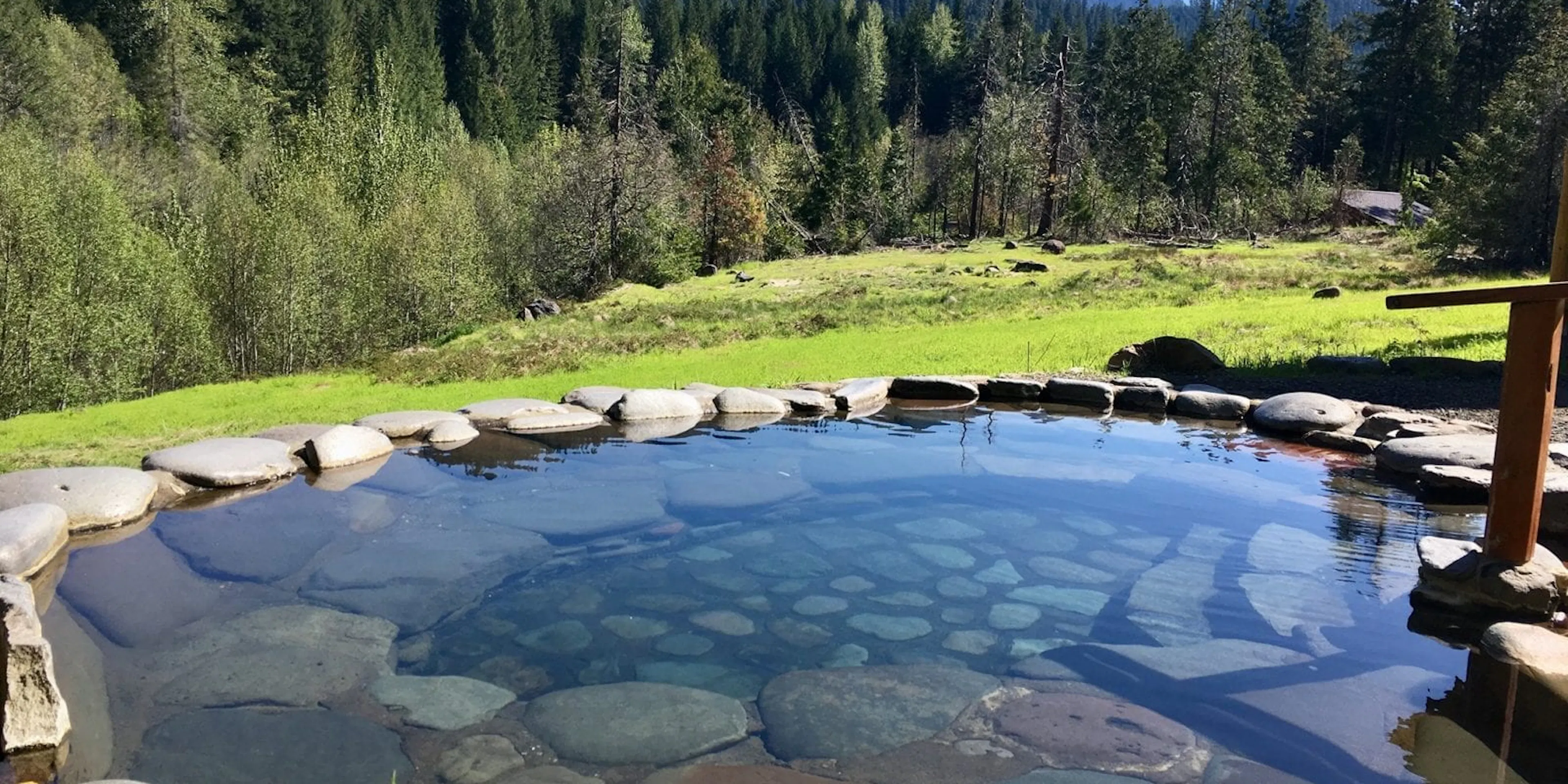 The river and trees at Breitenbush