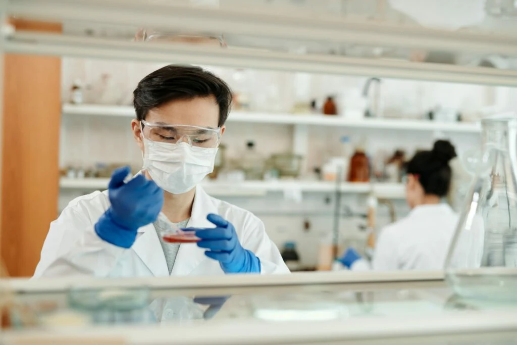 pharmaceutical professionals working in a lab