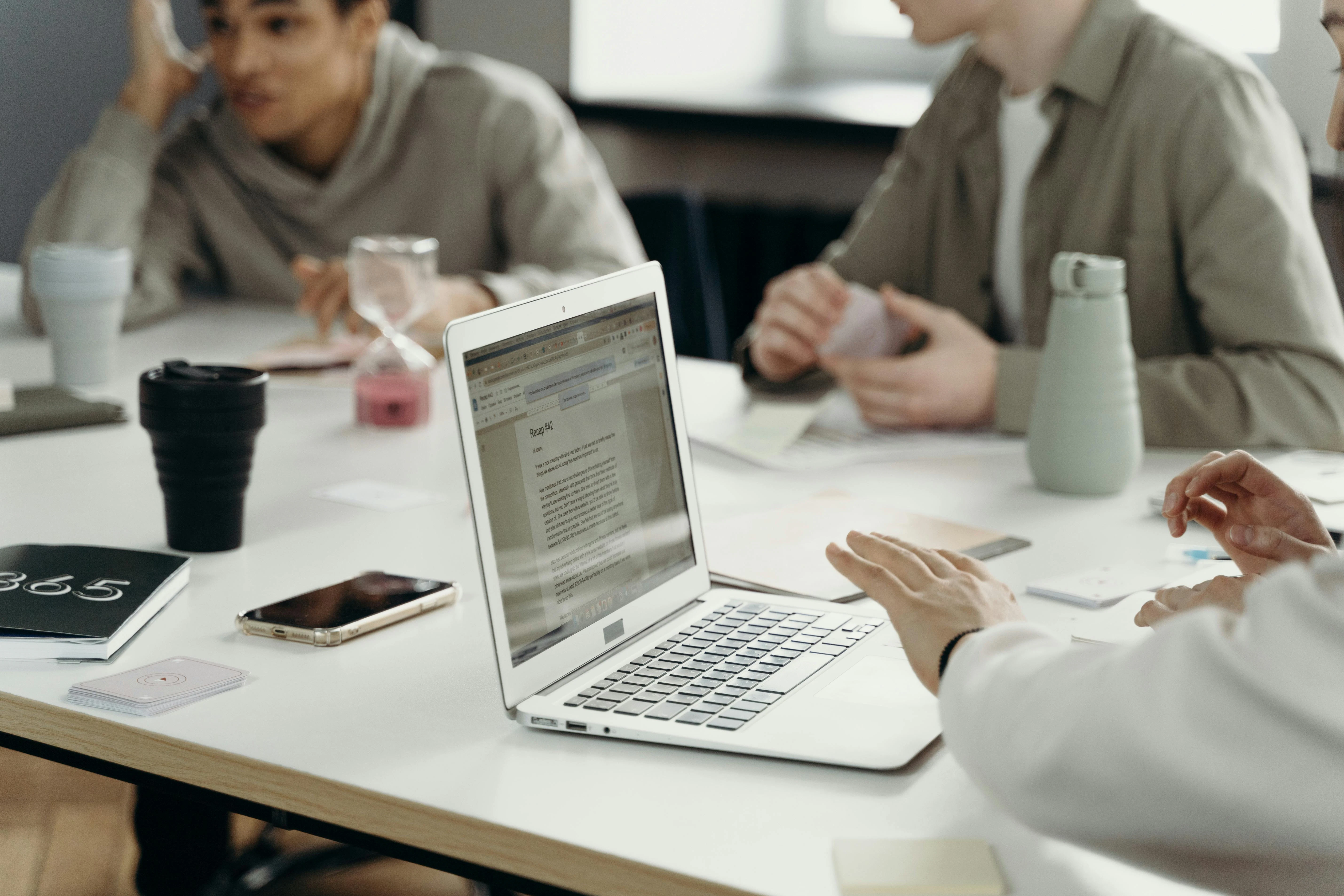 The role of an Employer of Record (EoR)