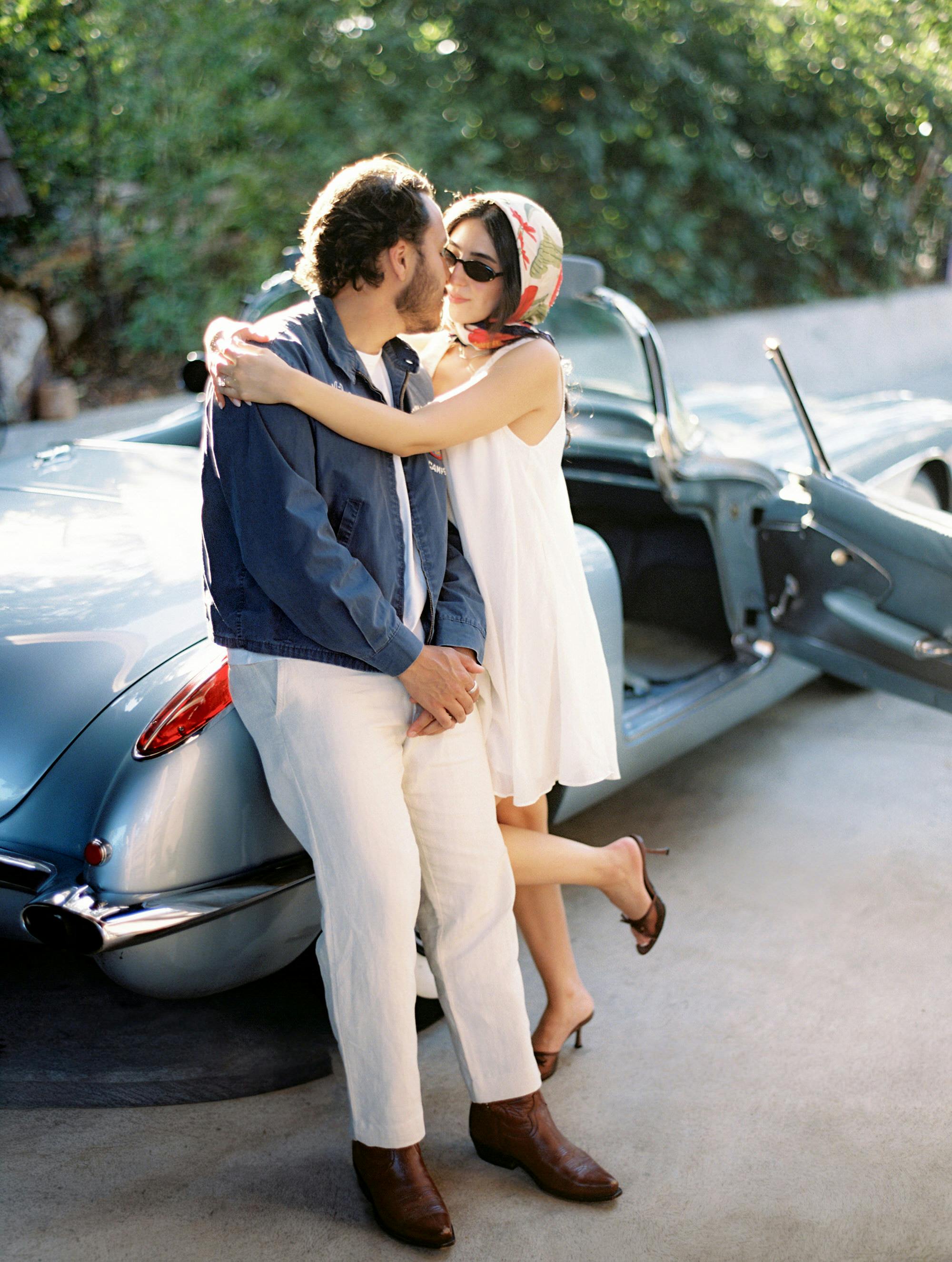 a guide on posing clients for wedding and engagement photographers