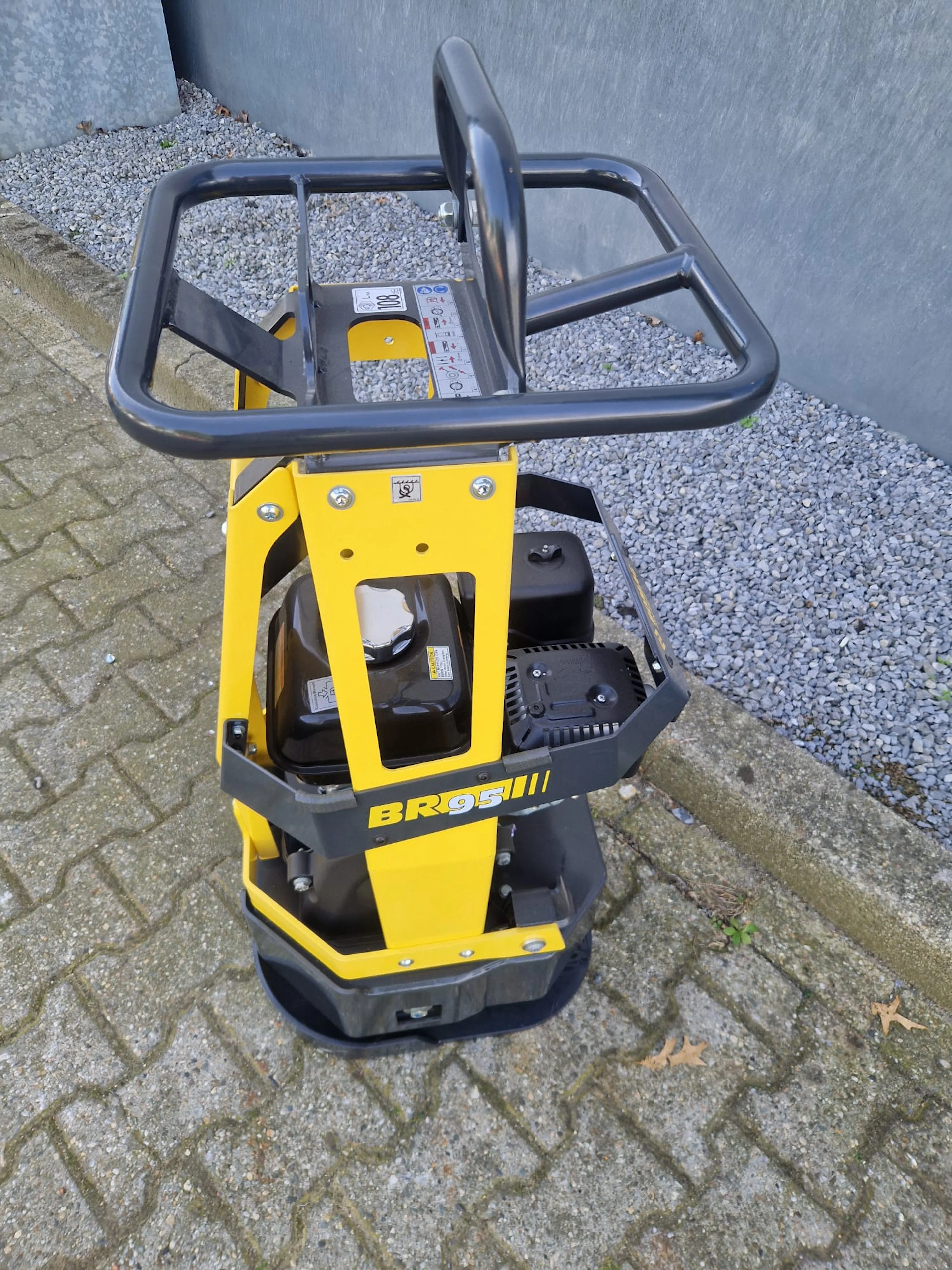 BOMAG-BR95 Trilplaat