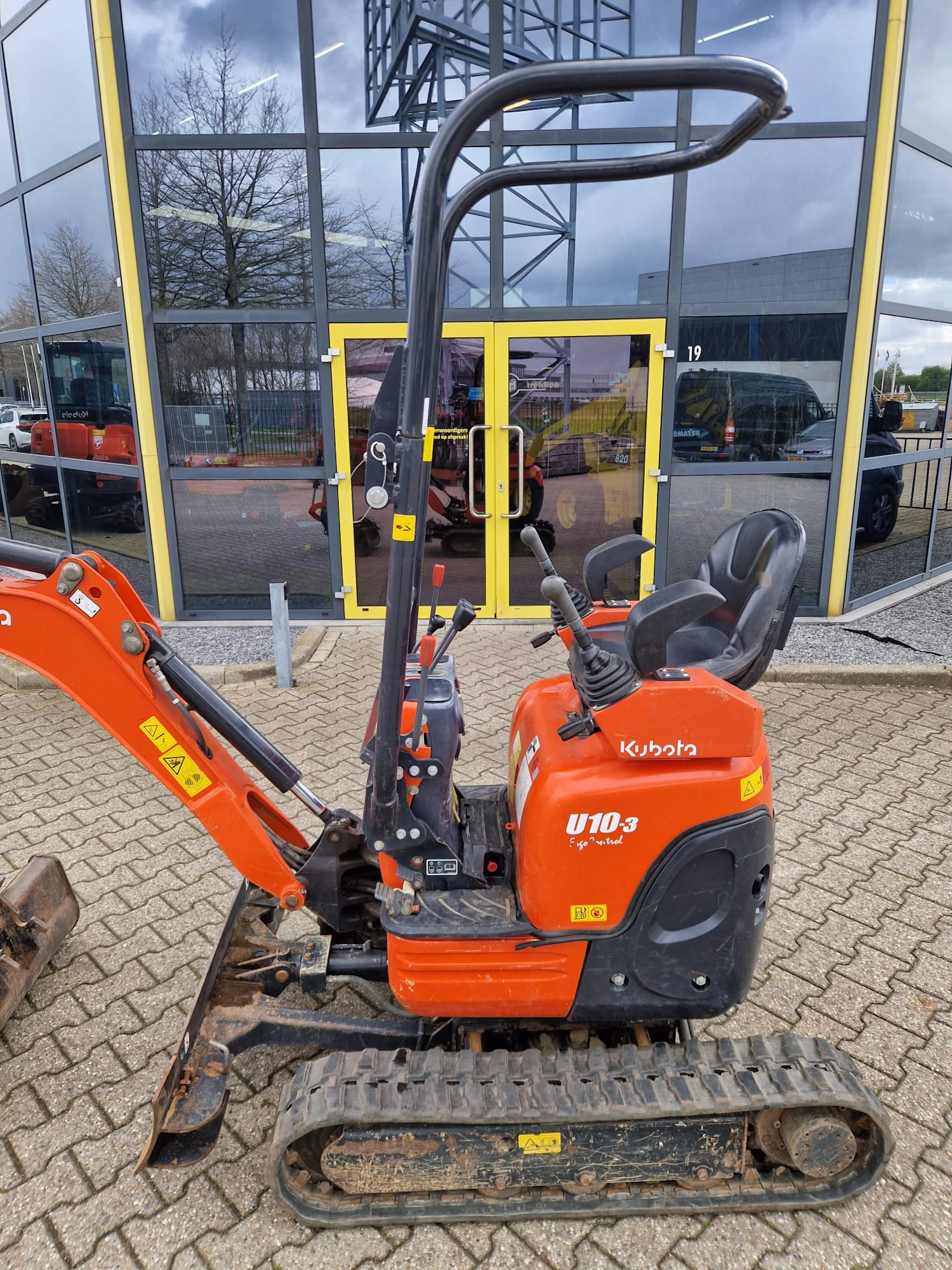 Used - Kubota U10-3
