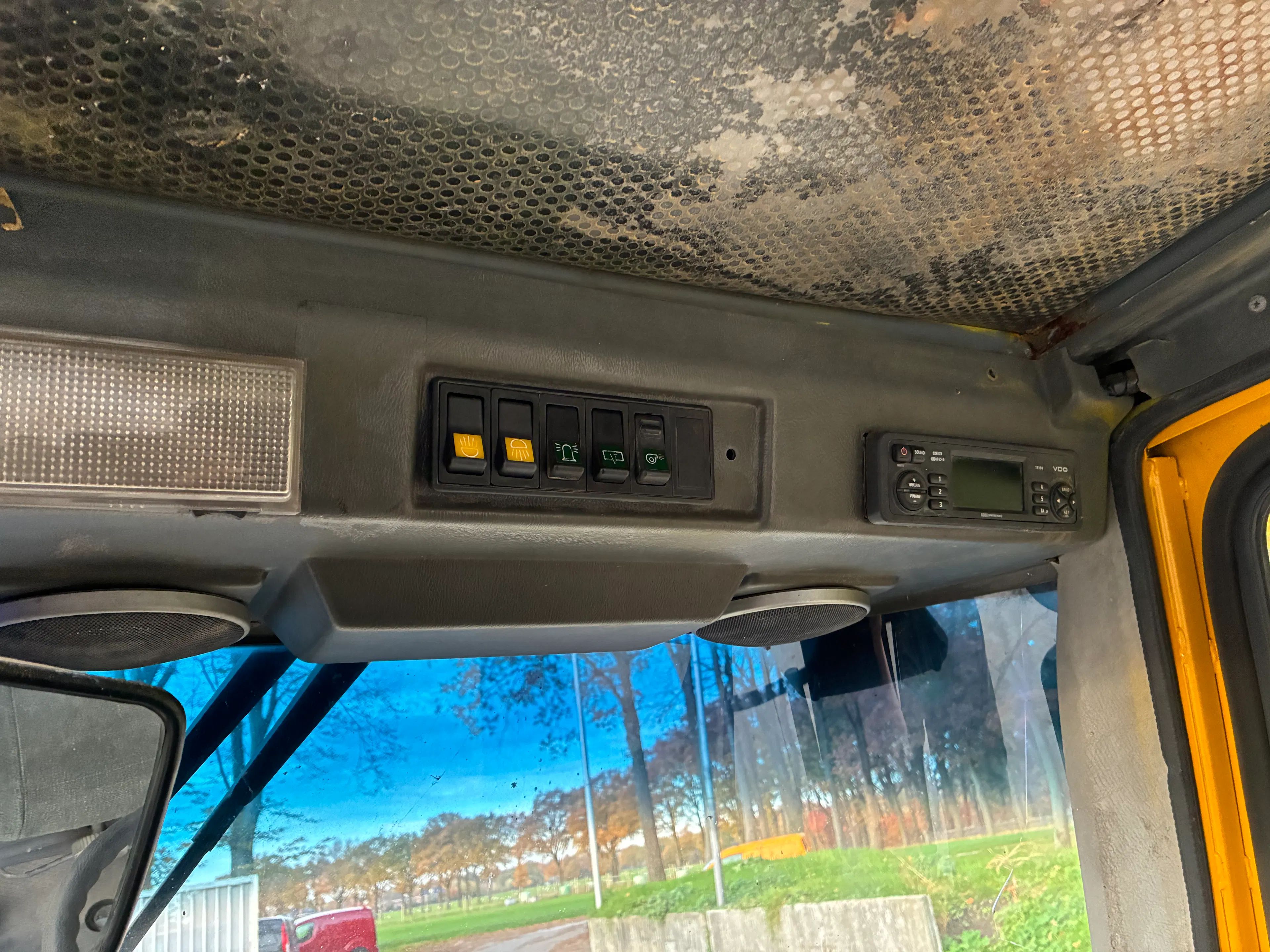 lm-trac-220hd-werktuigdrager