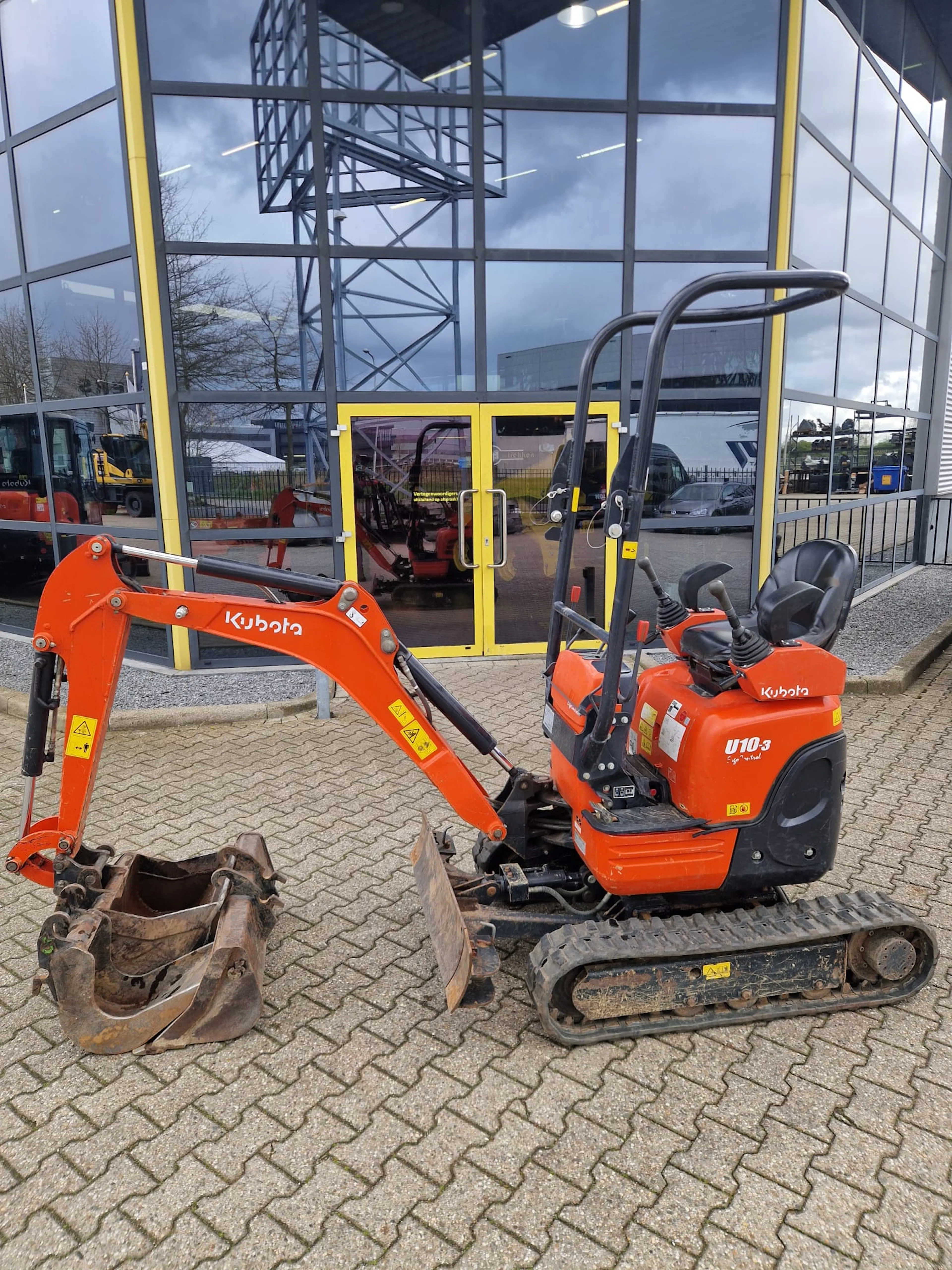 Used - Kubota U10-3