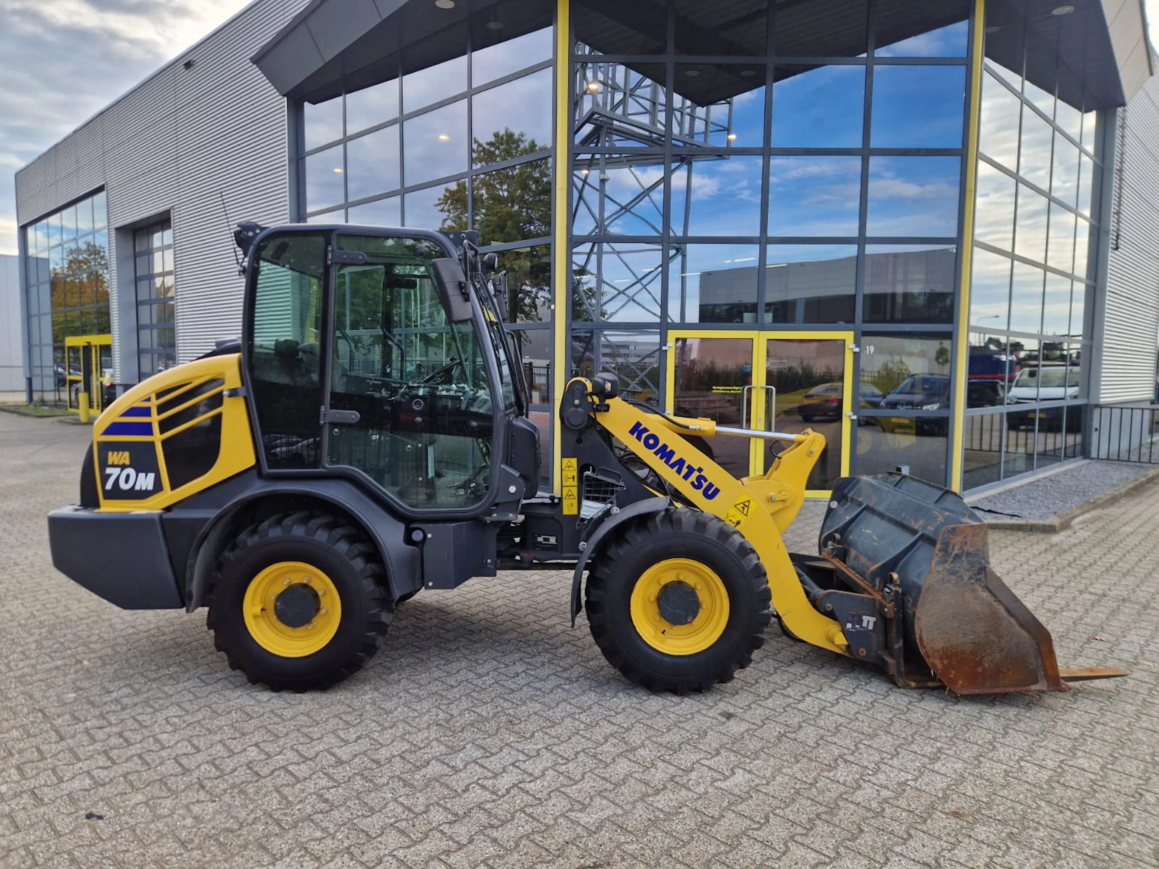 Used - Komatsu Wa70m-8