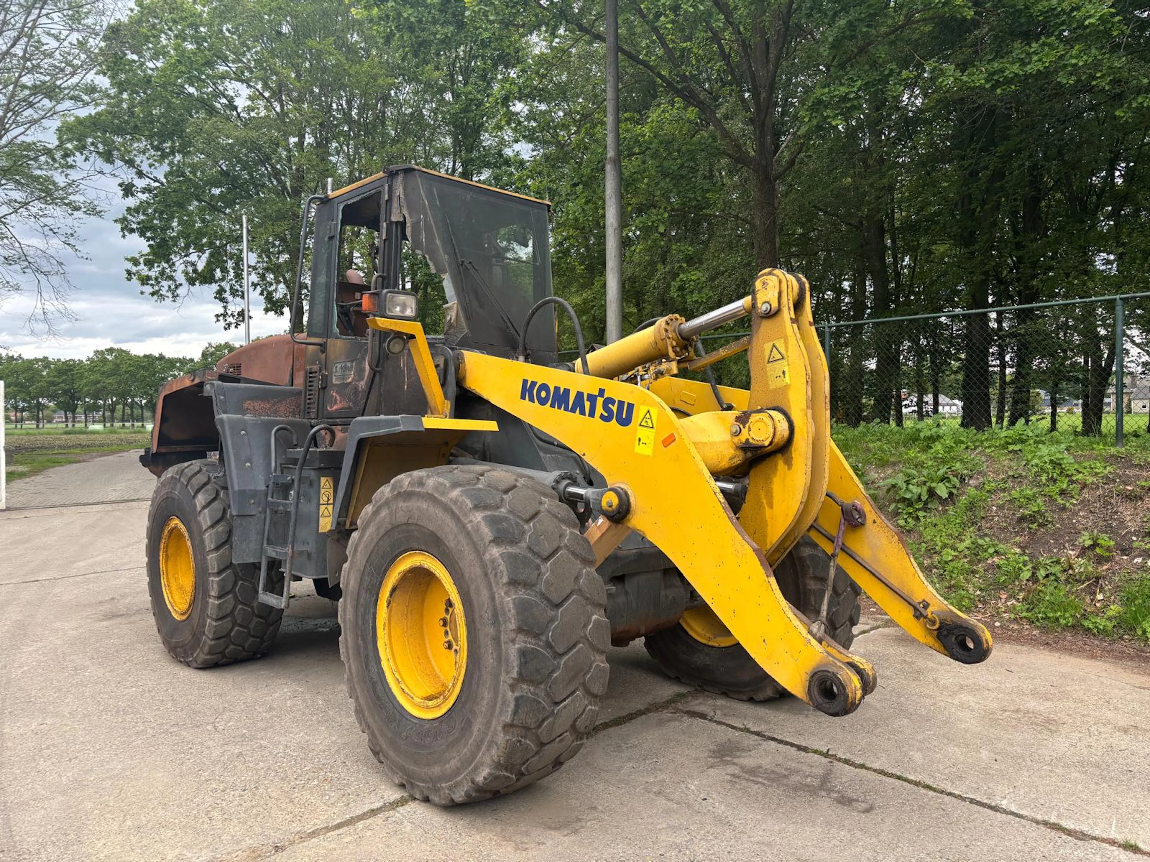 Komatsu WA320-5 parts