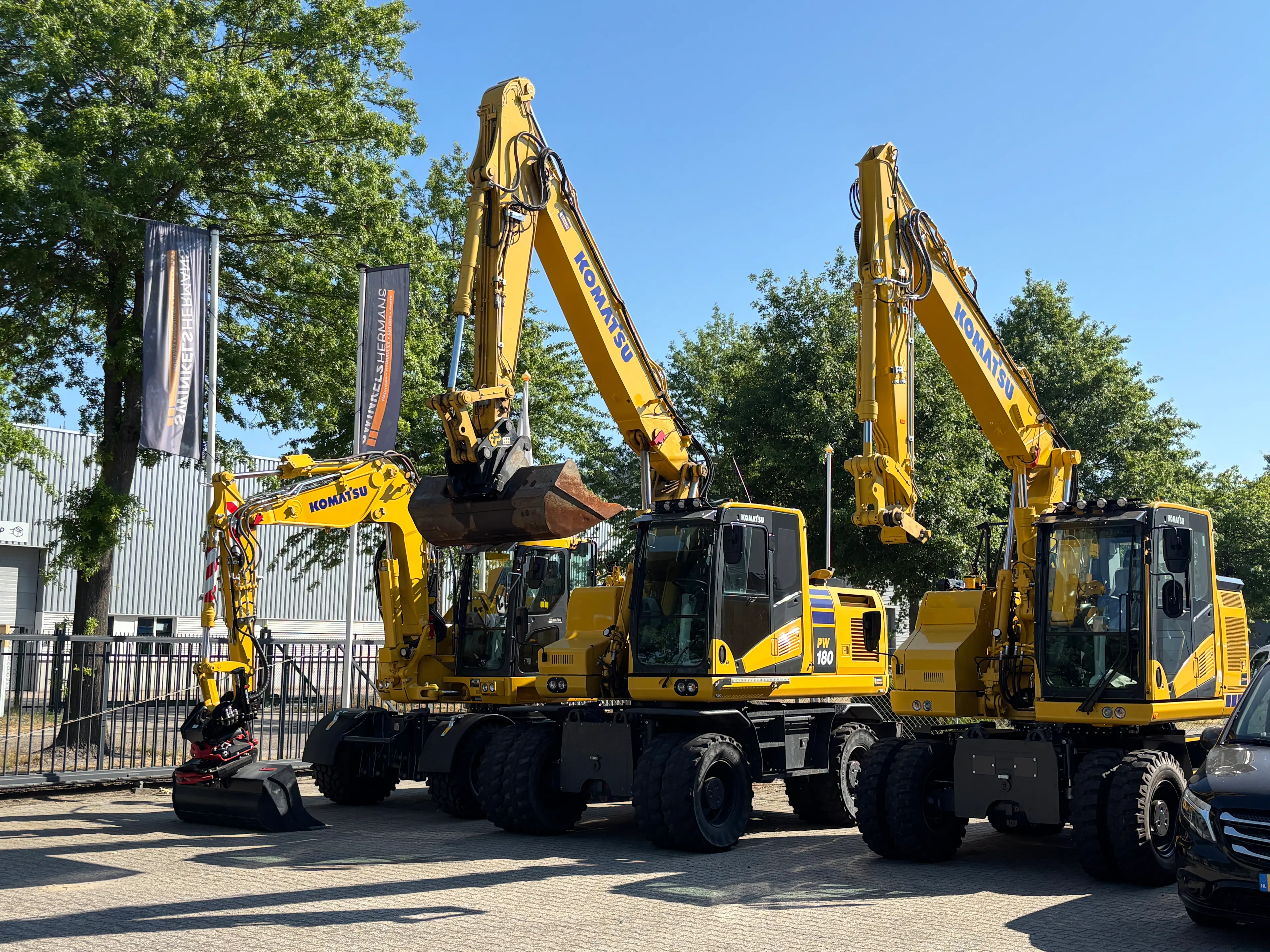 Komatsu
