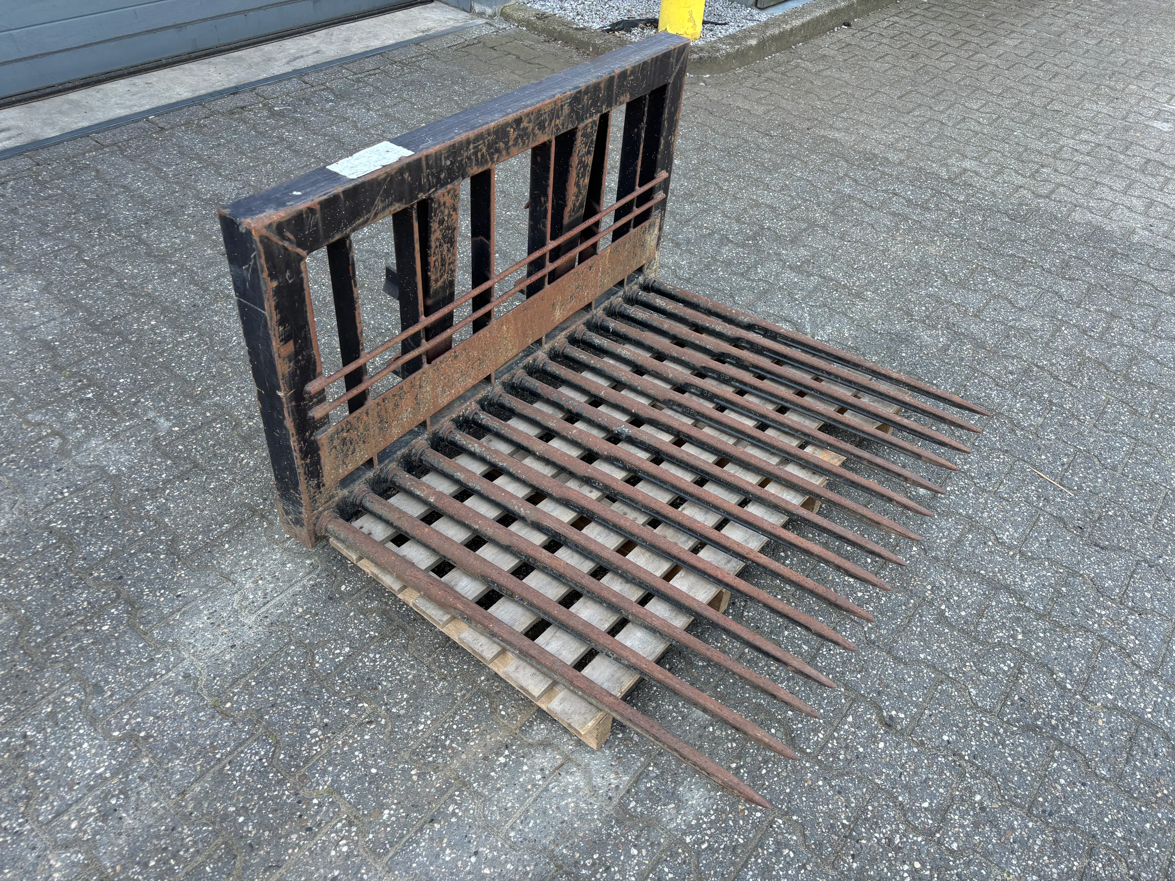 Used Tegelriek 115Cm
