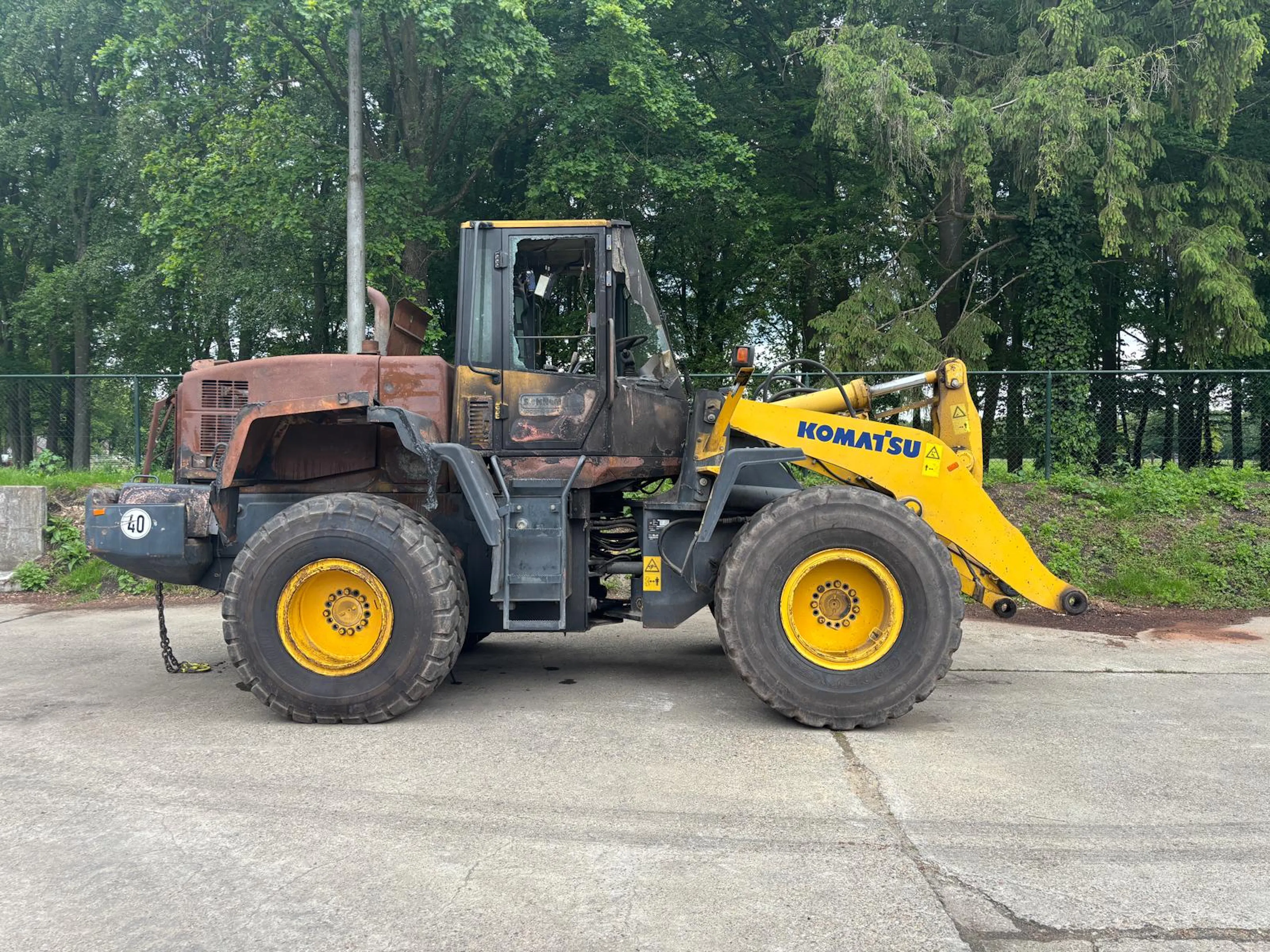 Komatsu WA320-5 parts