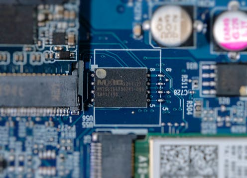 A close-up of the firmware chip inside the Gazelle laptop.