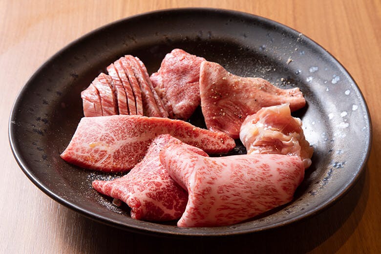 焼肉 琉球の牛｜お肉だけをひたすら楽しみ方におすすめの「おまかせ焼肉」
