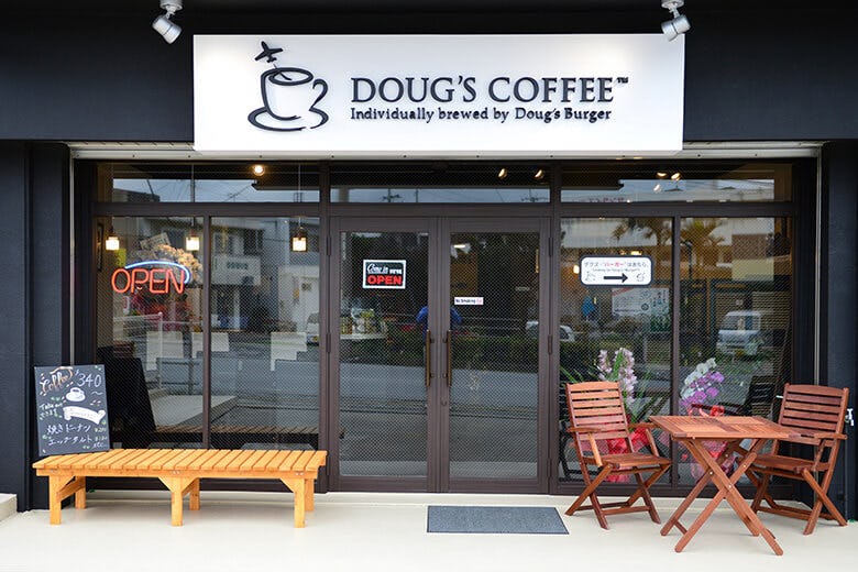 Doug’s Coffee (ダグズ・コーヒー) 