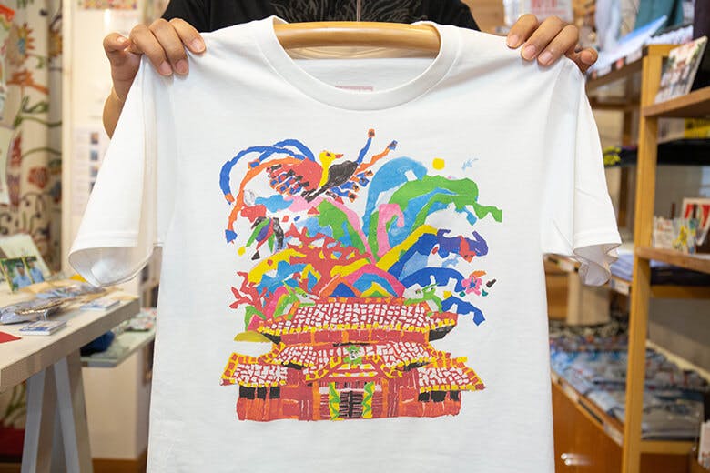琉球ぴらす｜首里城をモチーフにしたTシャツ