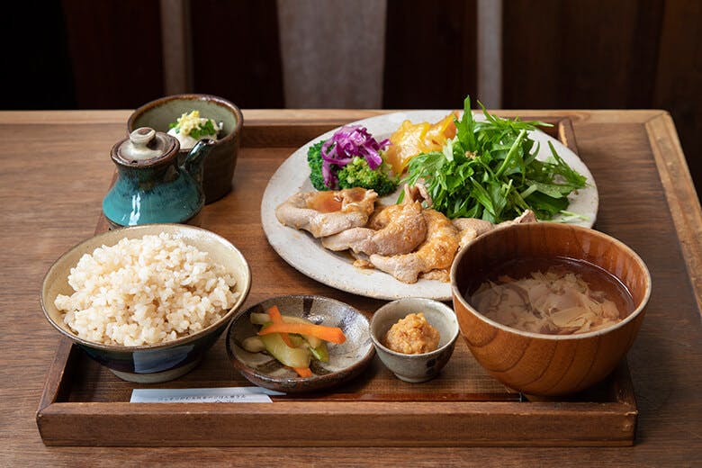 あめいろ食堂 路地裏のほっこり優しい定食屋 沖楽 あめいろ食堂 路地裏のほっこり優しい定食屋 沖楽