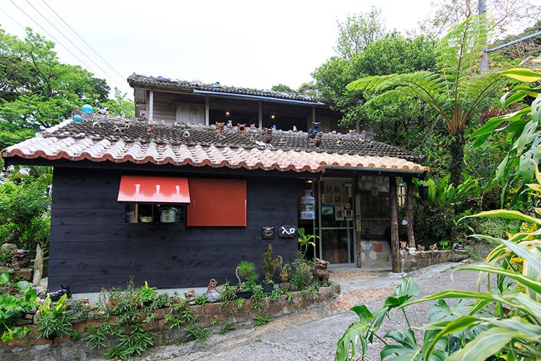 やちむん喫茶シーサー園 やちむん喫茶シーサー園 沖楽