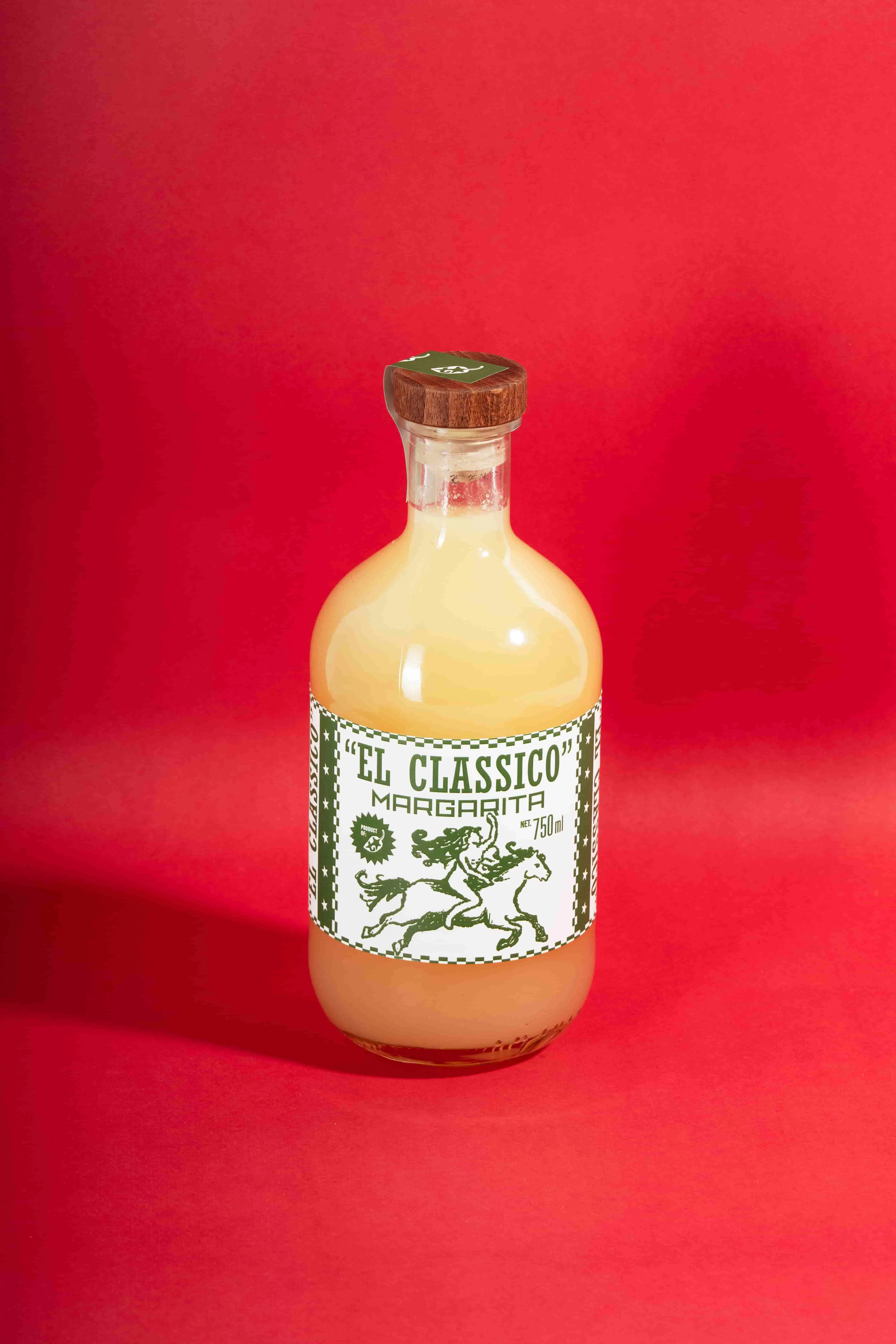 El Classico bottled cocktail