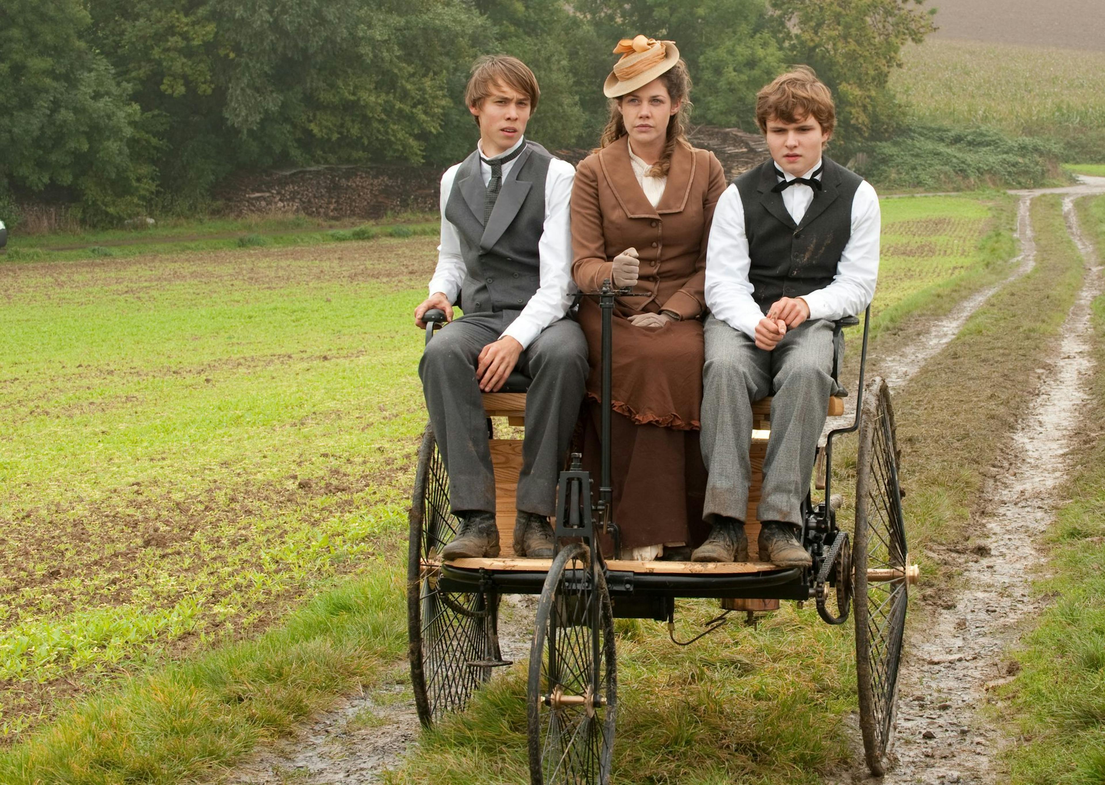 Bertha Benz and her sons on the first road trip in history in 1888