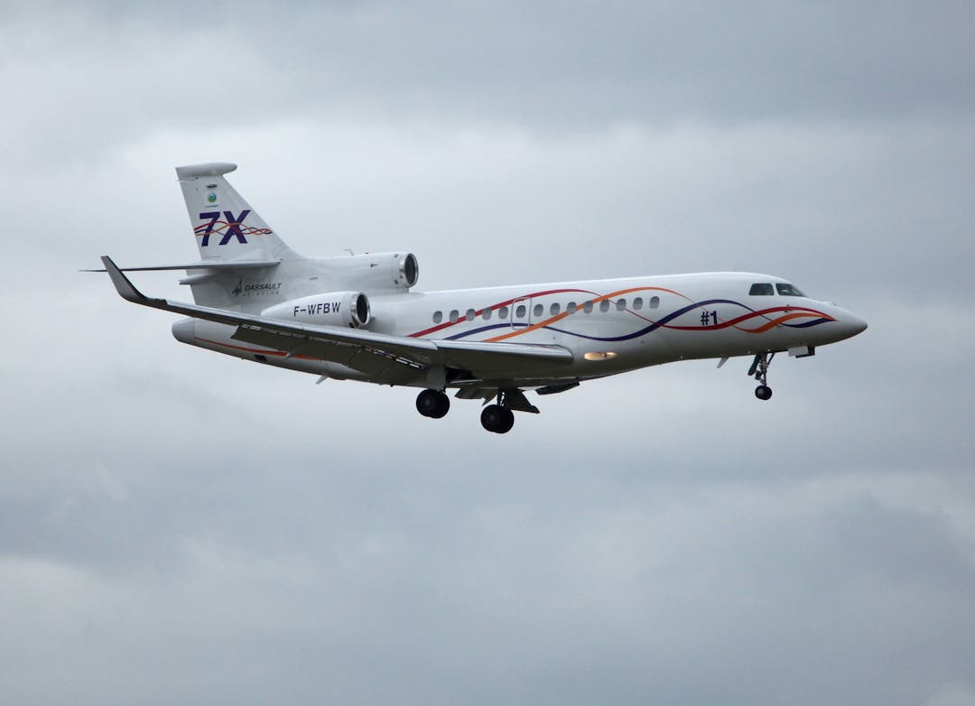 Plane Dassault Falcon 7X