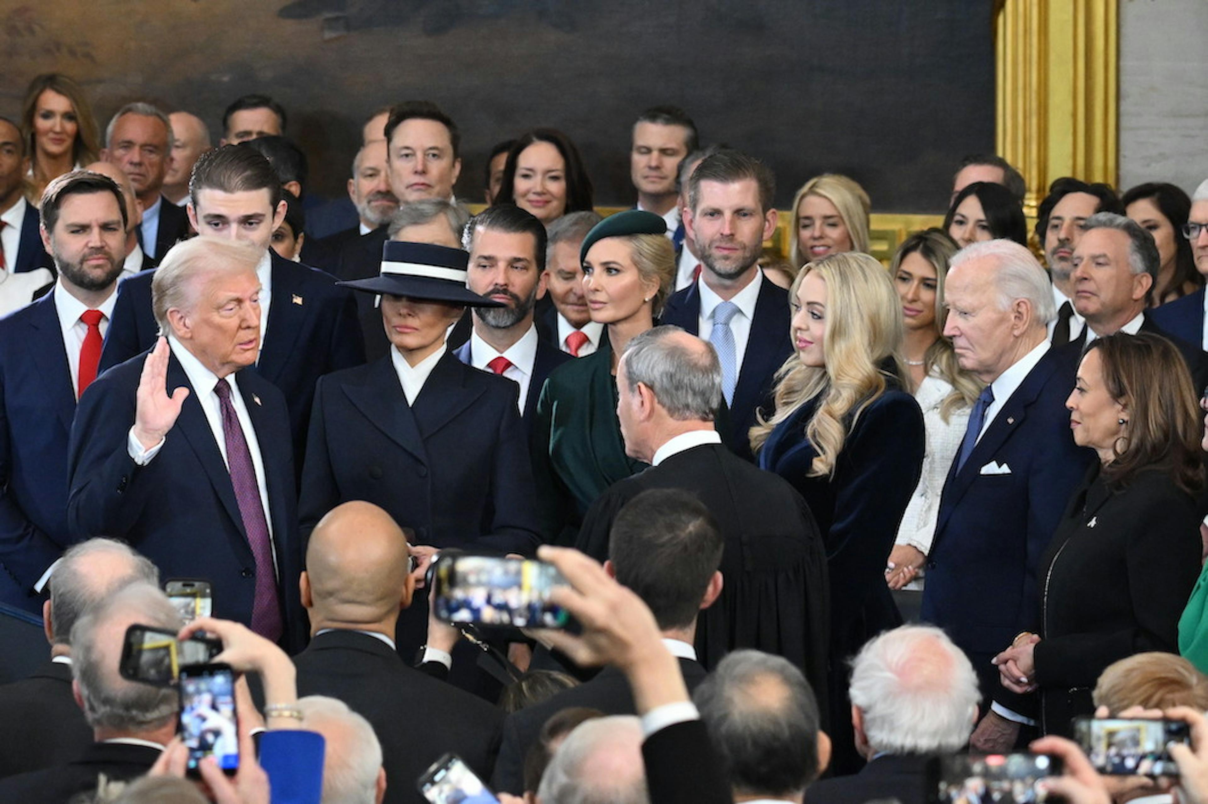 Donald Trump prête serment 