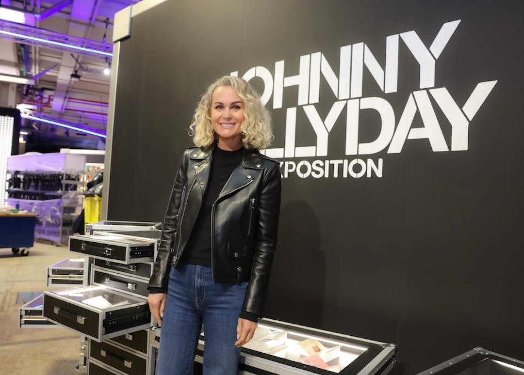 Laeticia Hallyday in black and jeans