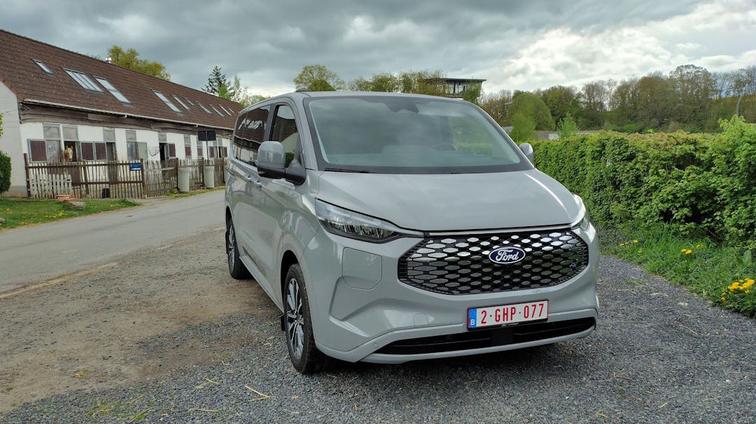 Ford e-Tourneo Custom