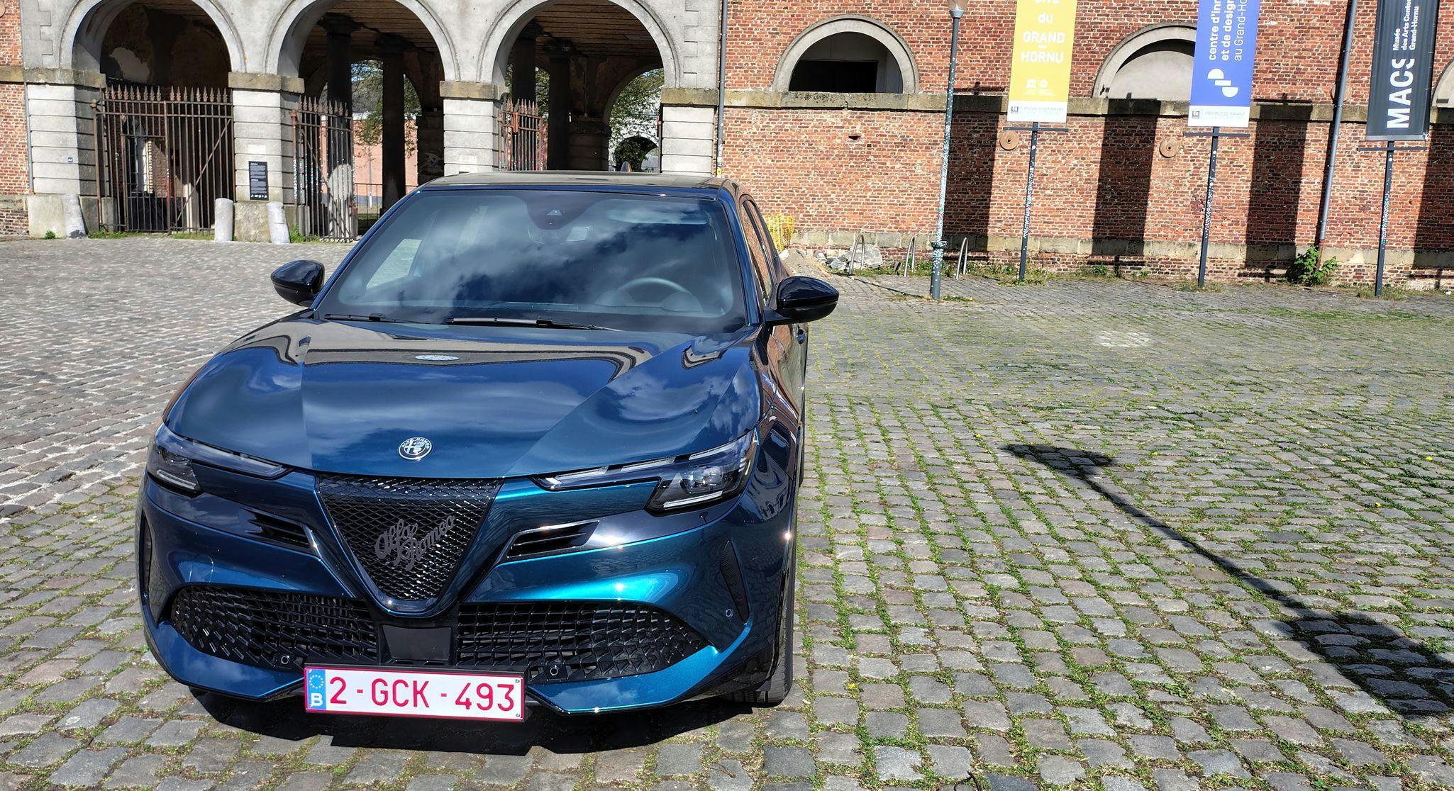 Alfa Romeo Junior Hybrid