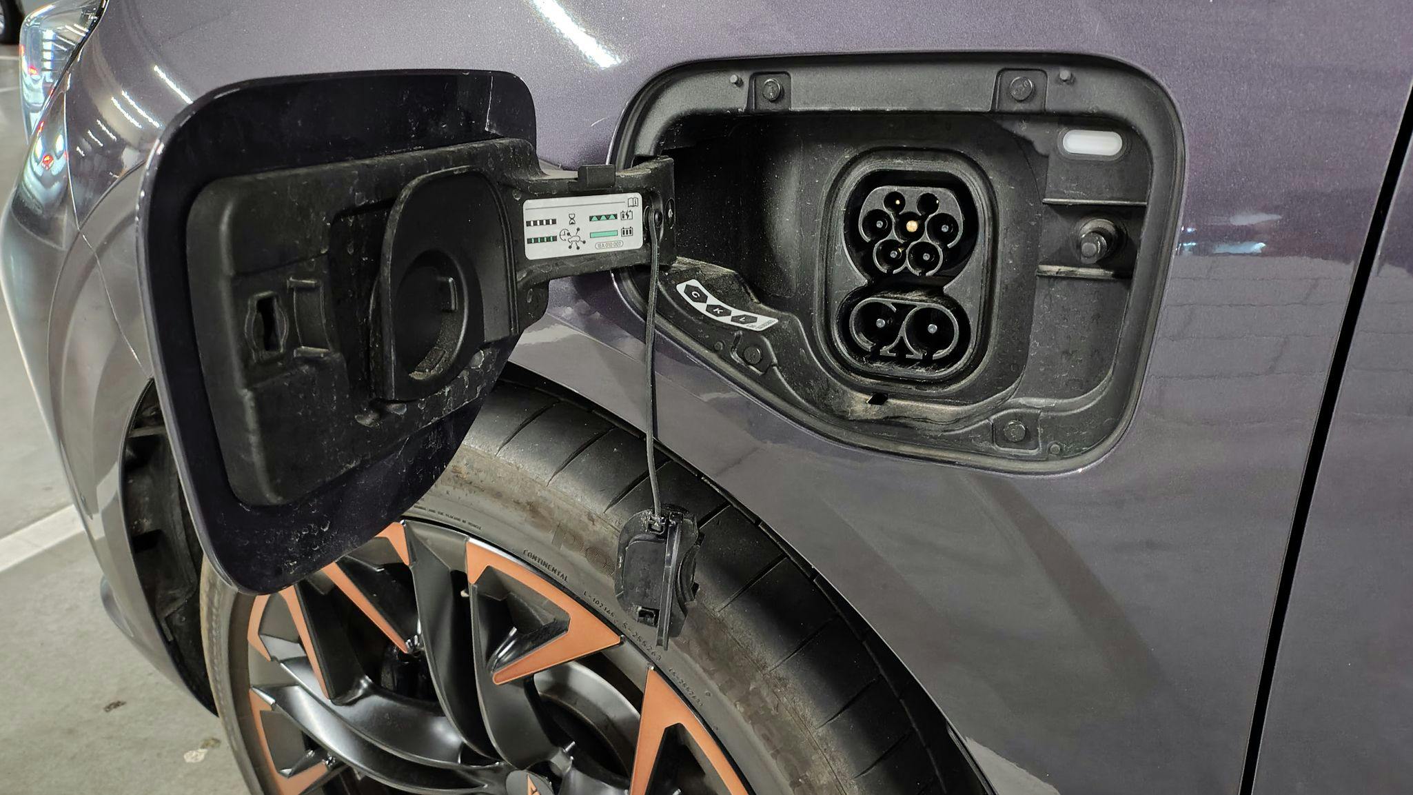 Cupra Terramar VZ plug CCS
