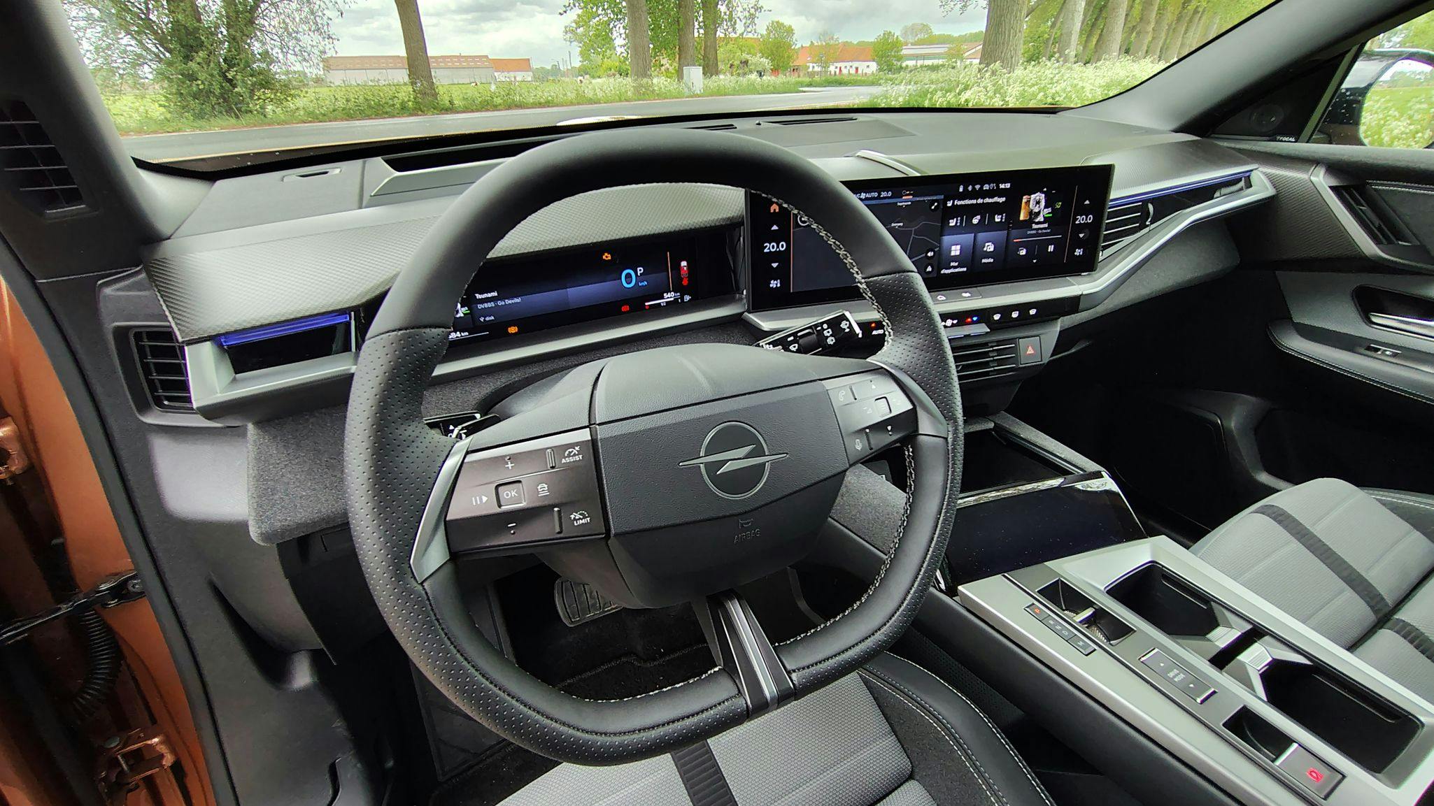 Opel Grandland MHEV