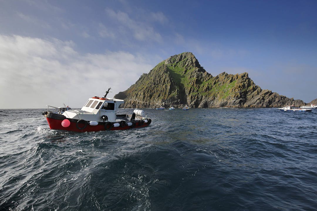 Boat leaving Skellig Michael
