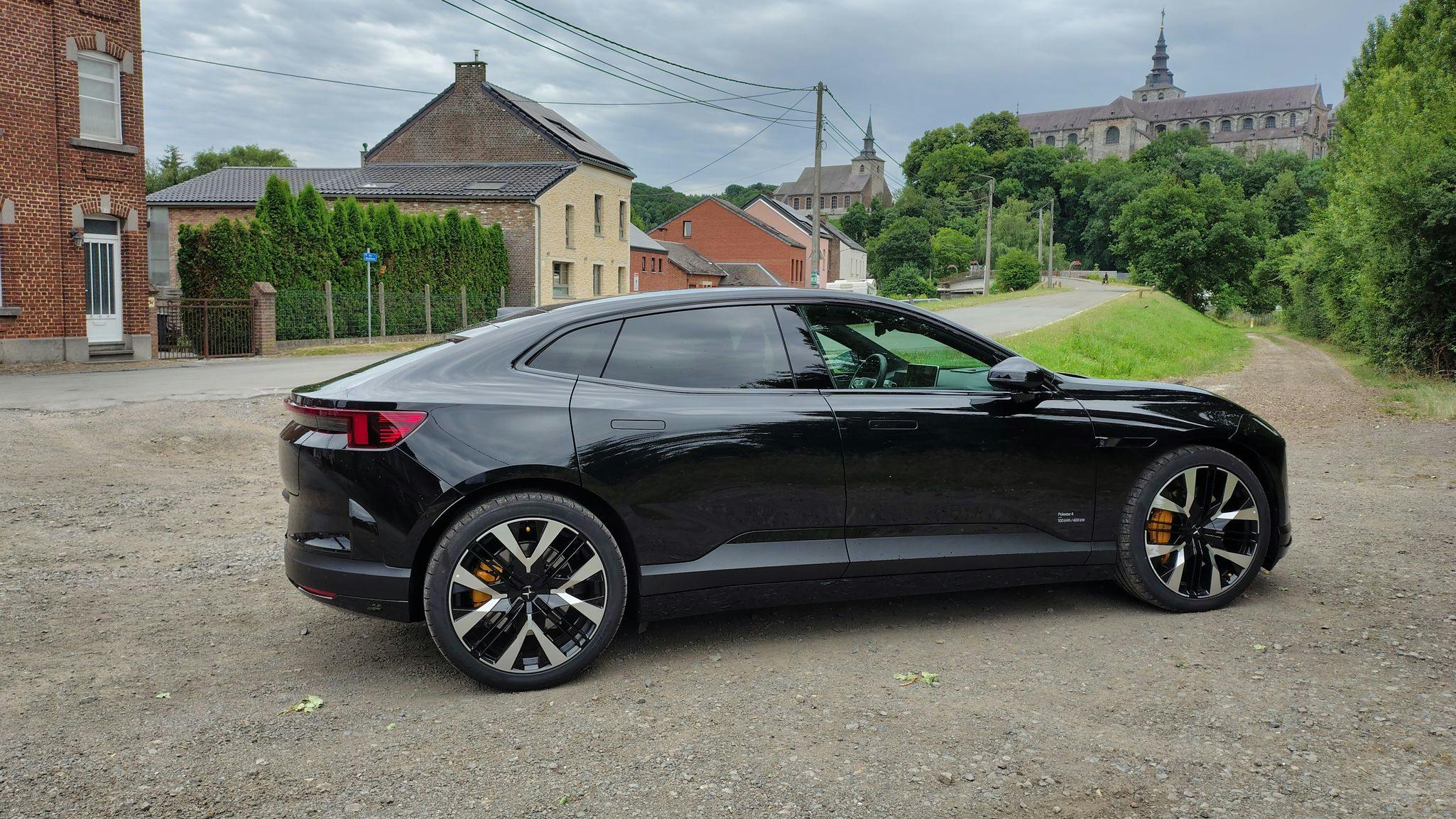 Polestar 4