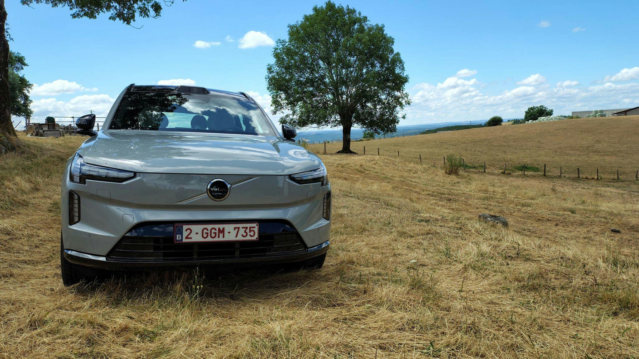 Volvo EX90