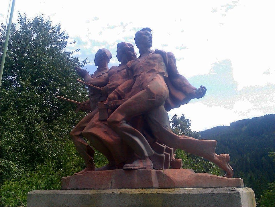 Monument at Persmanhof