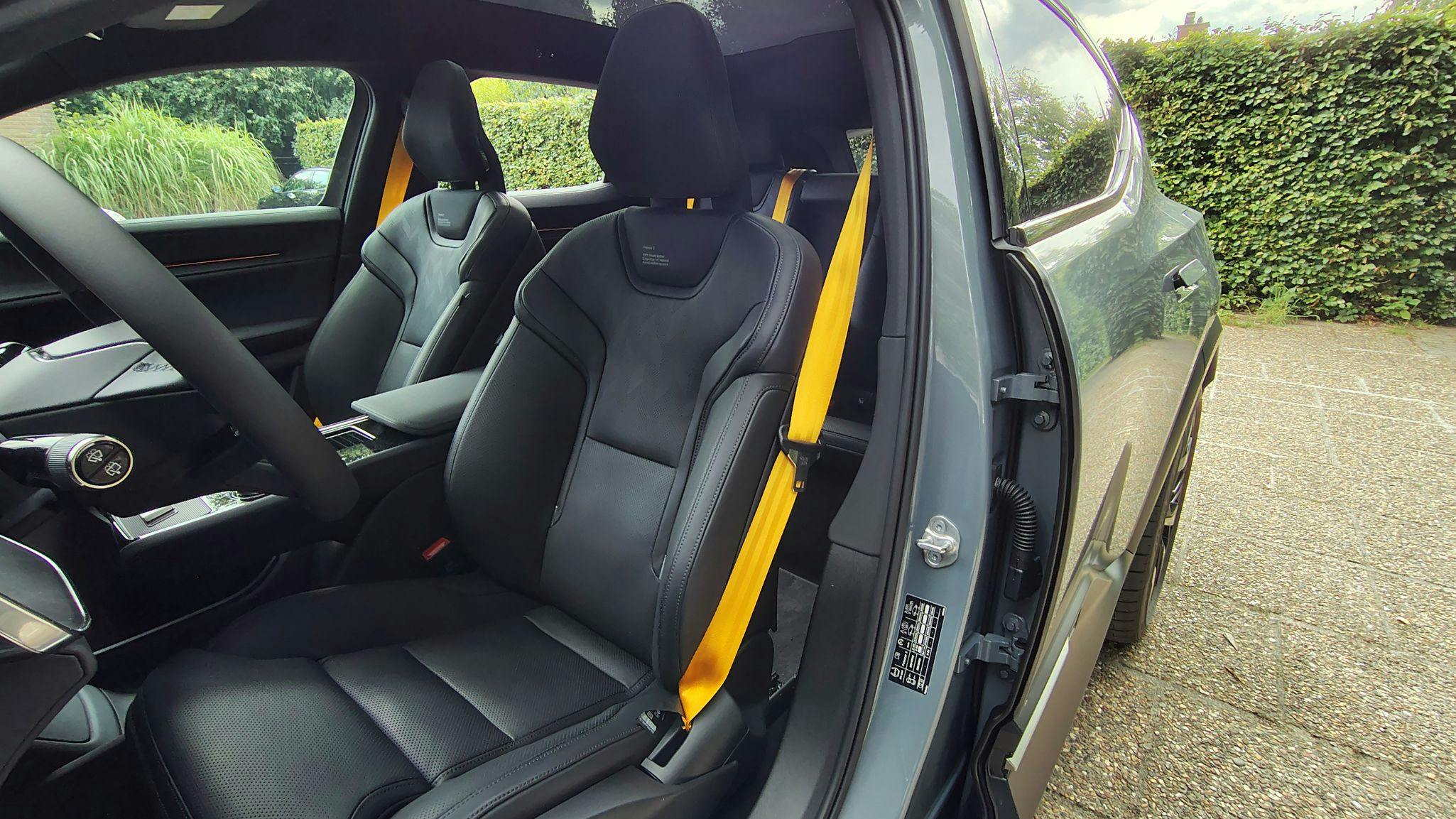 Polestar 3 Performance front seats
