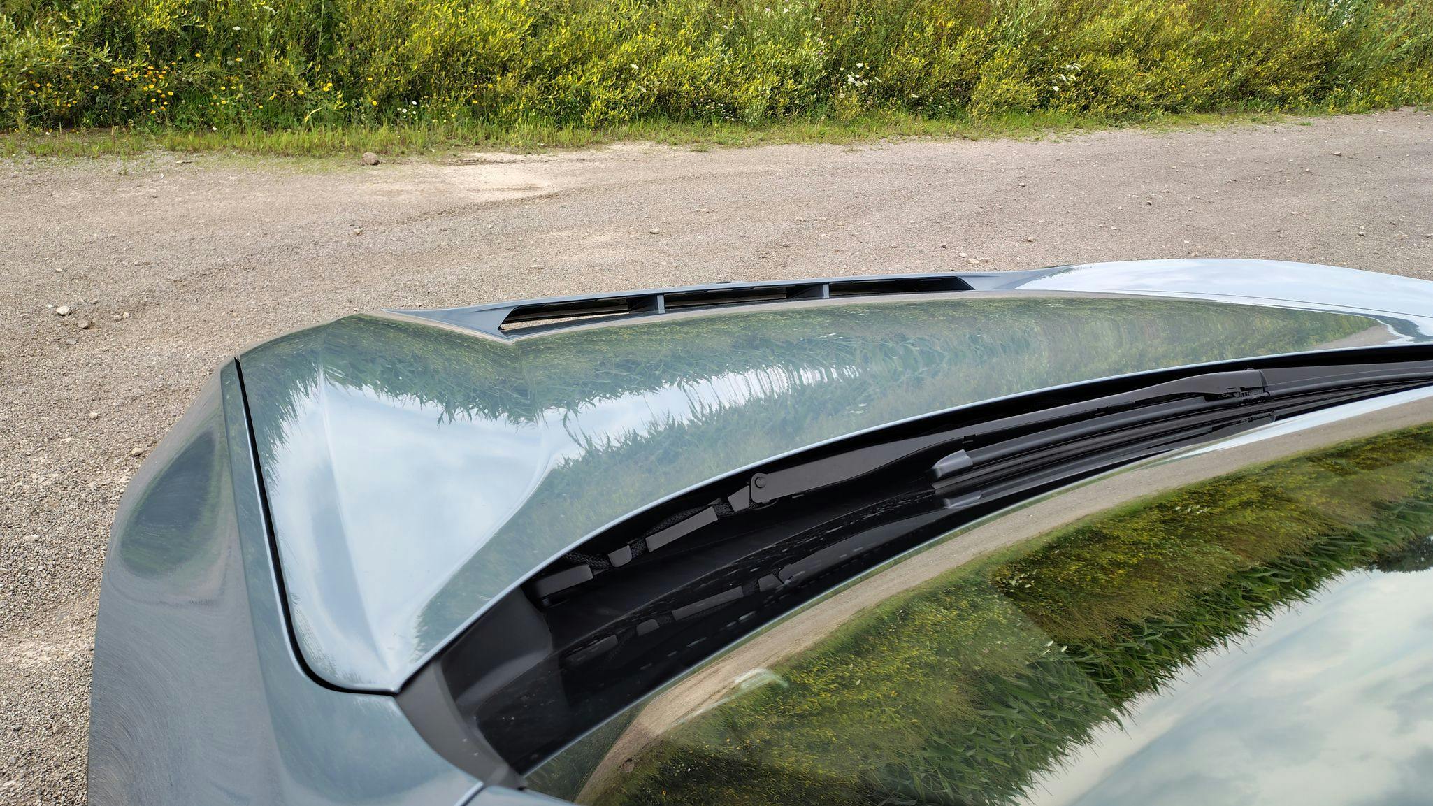 Polestar 3 Performance front aero bar