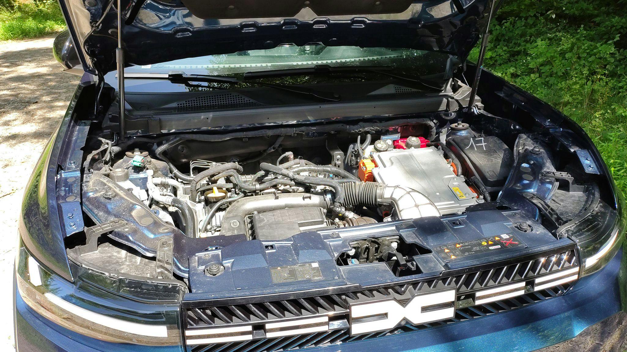 Dacia Bigster Hybrid 155