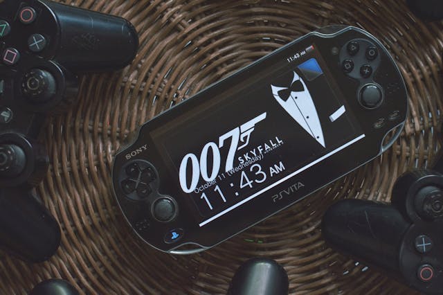 James Bond 007 logo on console.